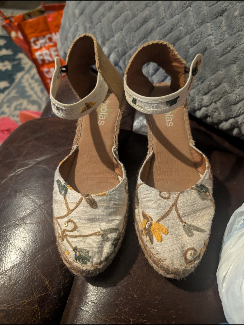 Fabiolas Espadrille Ankle-Strap Flats - Beige Floral